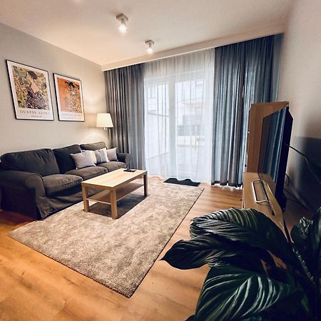 Boleslaviaapartments - Apartament Merci 4, Private Parking Free, Air Condition Boleslawiec  Exteriör bild